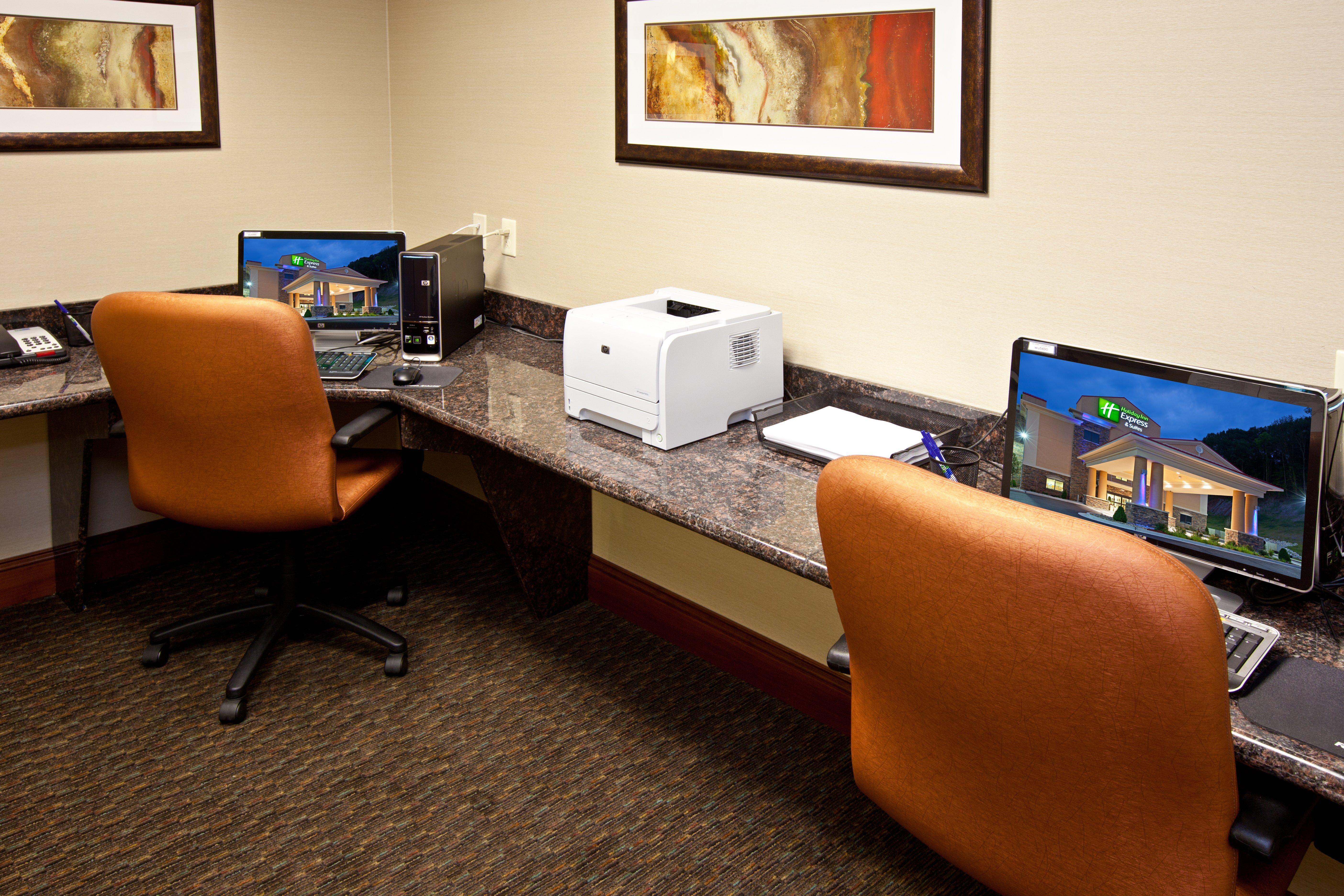 Holiday Inn Express & Suites Ripley By Ihg Exterior foto